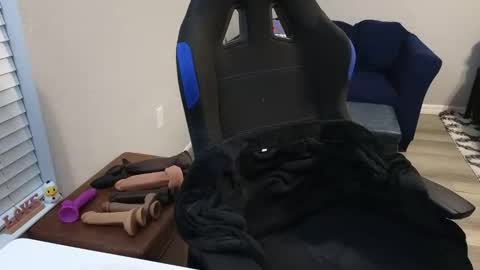 MasturbateMom online show from 25, 4, 2026