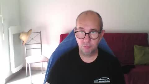 mat11efou online show from 20, 9, 2025