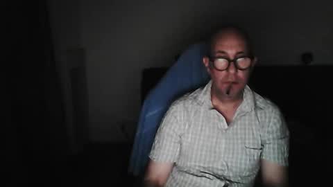 mat11efou online show from 3, 10, 2025