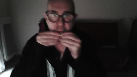 mat11efou online show from 13, 1, 2026