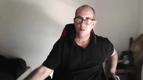 mat11efou online show from 27, 4, 2026