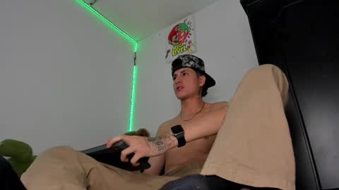 mateo_escobar online show from 18, 12, 2025