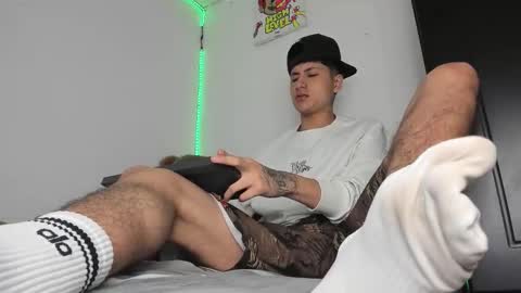 mateo_escobar online show from 3, 2, 2026