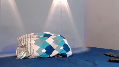 Mateo and Noah online show from 23, 4, 2026