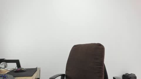 Matheus     online show from 12, 12, 2024