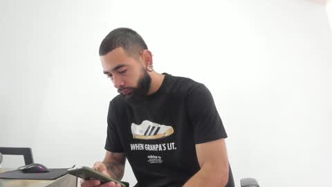 Matheus     online show from 31, 1, 2025