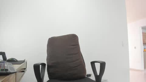 Matheus     online show from 11, 3, 2025