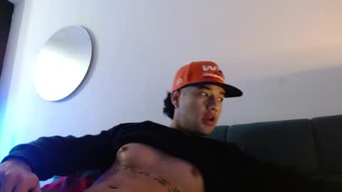 STRURIBE ON INSTAGRAM online show from 7, 2, 2026