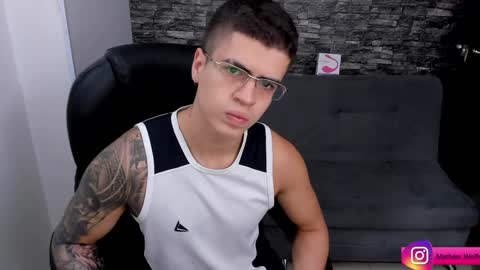 Mathew Independent model online show from 1, 1, 2025