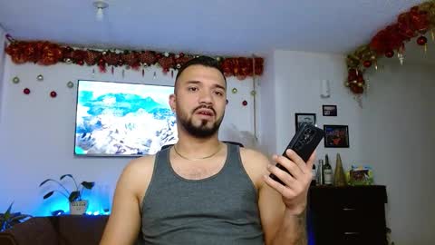 Snapshot of mathewhot3 chatting on 13, 11, 2025 mathewhot3 online show from 13, 11, 2025