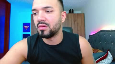 Snapshot of mathewhot3 chatting on 17, 11, 2025 mathewhot3 online show from 17, 11, 2025