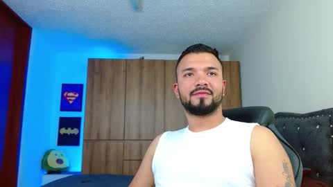 Snapshot of mathewhot3 chatting on 22, 11, 2025 mathewhot3 online show from 22, 11, 2025