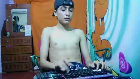 Snapshot of mathieuagt chatting on 4, 8, 2026 online show from 4, 8, 2026