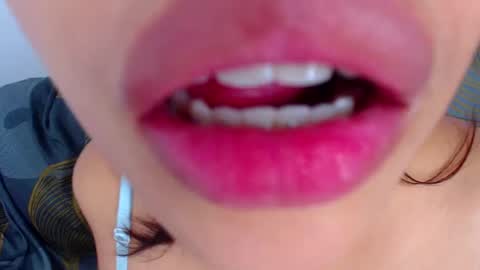 Snapshot of mati0421 chatting on 20, 12, 2024 Mati04 online show from 20, 12, 2024