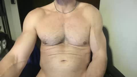MatiasMatureMuscle online show from 20, 4, 2026