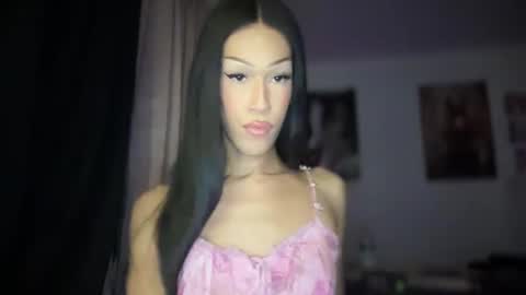 Snapshot of matrixprincess chatting on 10, 9, 2025 MOLLY MILLS online show from 10, 9, 2025