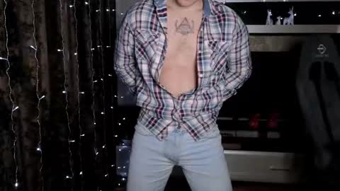 Snapshot of matt_aniston chatting on 26, 12, 2024 Matt online show from 26, 12, 2024