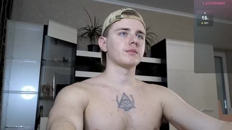 Snapshot of matt_aniston chatting on 30, 12, 2024 Matt online show from 30, 12, 2024