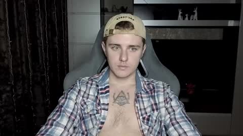 Snapshot of matt_aniston chatting on 10, 1, 2025 Matt online show from 10, 1, 2025