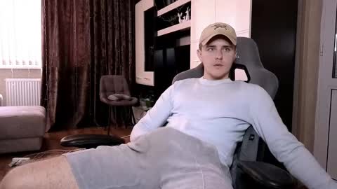 Snapshot of matt_aniston chatting on 13, 2, 2025 Matt online show from 13, 2, 2025