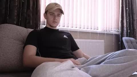 Snapshot of matt_aniston chatting on 1, 3, 2025 Matt online show from 1, 3, 2025