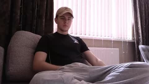 Snapshot of matt_aniston chatting on 4, 3, 2025 Matt online show from 4, 3, 2025