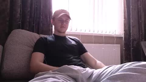 Snapshot of matt_aniston chatting on 6, 3, 2025 Matt online show from 6, 3, 2025