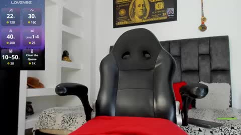 matt rodriguez92 online show from 10, 2, 2025