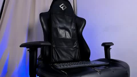 Snapshot of matteosantino25 chatting on 6, 3, 2026 matteosantino25 online show from 6, 3, 2026