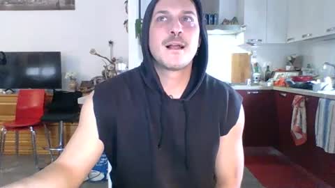 matteushh87 online show from 27, 2, 2025