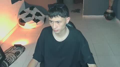 mattias     online show from 10, 2, 2025