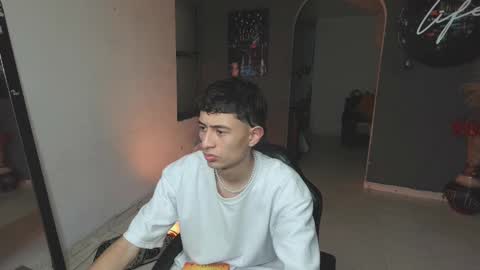 mattias     online show from 11, 2, 2025