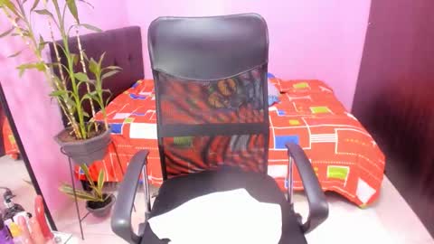 call me samantha online show from 25, 4, 2026