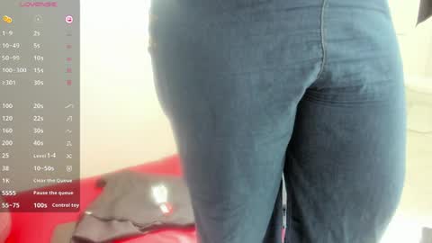 danna mature online show from 26, 4, 2026