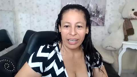 Martina online show from 8, 6, 2026