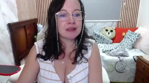 Sonia online show from 7, 5, 2026