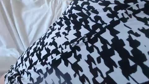 Desire online show from 17, 1, 2025