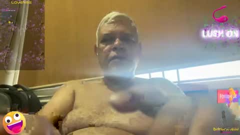 Snapshot of maturedman_44 chatting on 20, 9, 2025 DEV online show from 20, 9, 2025