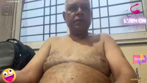 Snapshot of maturedman_44 chatting on 23, 10, 2025 DEV online show from 23, 10, 2025