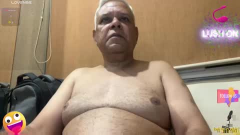 Snapshot of maturedman_44 chatting on 7, 11, 2025 DEV online show from 7, 11, 2025