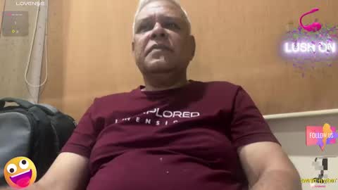 Snapshot of maturedman_44 chatting on 14, 11, 2025 DEV online show from 14, 11, 2025