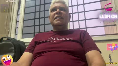 Snapshot of maturedman_44 chatting on 18, 11, 2025 DEV online show from 18, 11, 2025