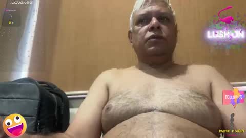 Snapshot of maturedman_44 chatting on 30, 11, 2025 DEV online show from 30, 11, 2025