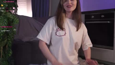 Lily online show from 27, 9, 2025