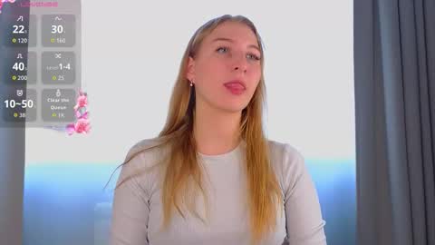 Snapshot of maureencoombs chatting on 13, 9, 2025 maureencoombs online show from 13, 9, 2025