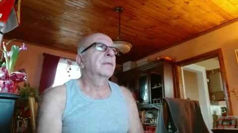 Maurice online show from 24, 12, 2024