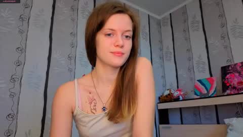 Snapshot of maurineneverman chatting on 18, 5, 2026 Lucy online show from 18, 5, 2026