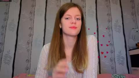 Snapshot of maurineneverman chatting on 10, 6, 2026 Lucy online show from 10, 6, 2026