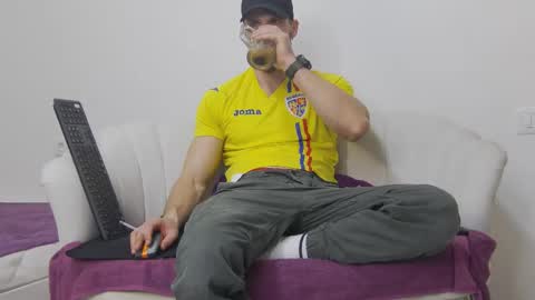 mauro_real_man online show from 4, 3, 2026