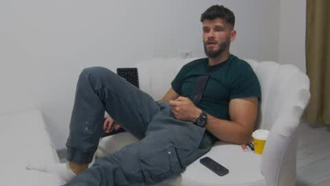 Snapshot of mauro_real_man chatting on 4, 6, 2026 mauro_real_man online show from 4, 6, 2026